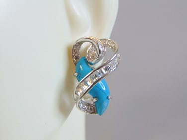 Womens Vintage Estate 18K White Gold Turquoise Earrings
