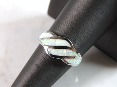 Womens Estate Sterling Silver Modernist Opal Ring