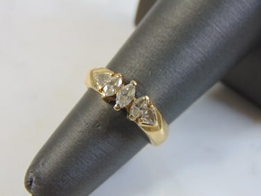 Vintage Estate Women's 14K Yellow Gold, Diamond Ring