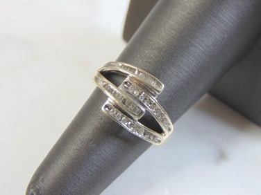 Vintage Estate Women's 14K White Gold, Diamond Ring
