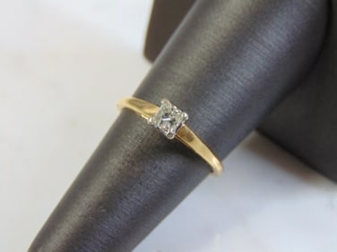 Vintage Estate Womens 14K Yellow Gold Diamond Ring