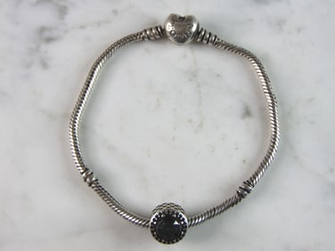 Womens Vintage Estate Sterling Silver Pandora Bracelet