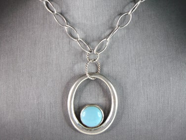 Womens Vintage Estate Sterling Silver Modernist Pendant & Necklace