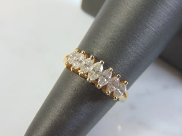 Womens Vintage Estate 14k Yellow Gold Diamond Ring