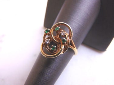 Women's Estate 14K Yellow Gold Diamond Emerald Ring