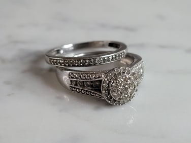 Womens Vintage Estate 10K White Gold Diamond Wedding Ring Set