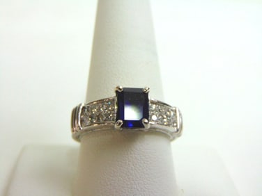 Womens Vintage 14K White Gold Sapphire & Diamond Ring