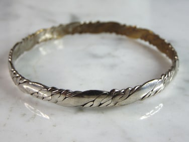 Womens Vintage Estate Sterling Silver Bangle Bracelet