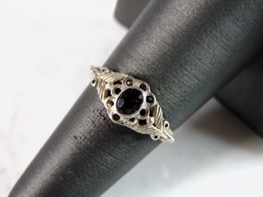 Womens Vintage Estate Sterling Silver Modernist Ring