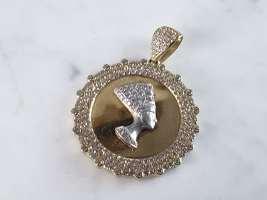 Womens Vintage Estate 10K Gold Queen Nefertiti CZ Pendant