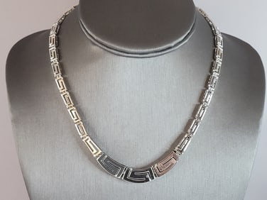 Womens Vintage Estate Sterling Silver .925 Necklace