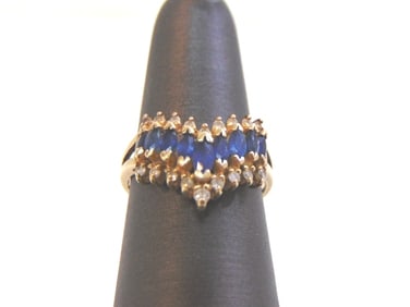 Womens Vintage 14k Yellow Gold Sapphire & Diamond Ring