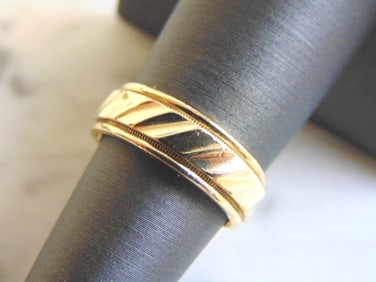 Vintage Estate 14K Yellow Gold Band Wedding Ring