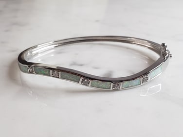 Womens Estate Sterling Silver Modernist Opal Bangle Bracelet