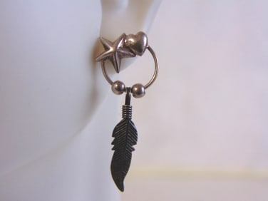 Womens Vintage Estate Sterling Silver Feather Earrings