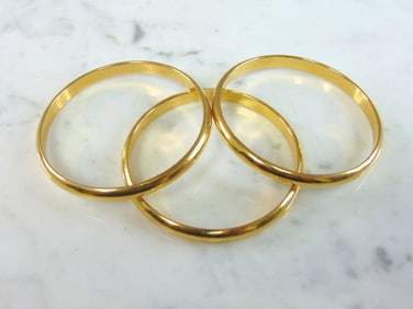 3 Womens Vintage 21K Yellow Gold Bangle Bracelets