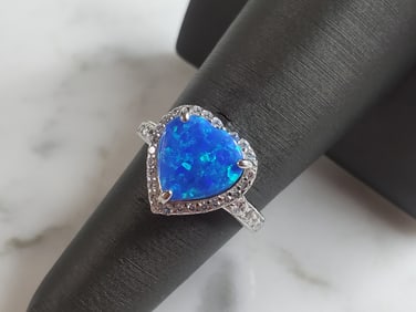 Womens Estate Sterling Silver Modernist Blue Opal Heart Ring