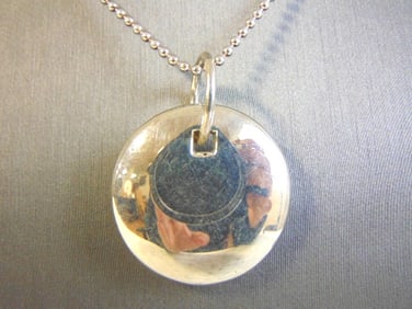Womens Sterling Necklace W/ Silver Circle Pendant