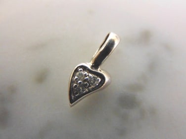 Womens Vintage Estate Sterling Silver Heart Pendant