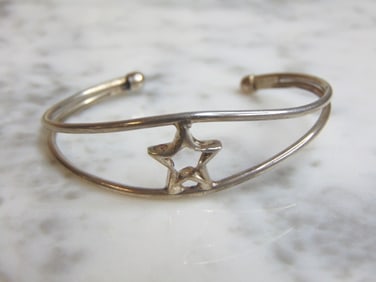 Womens Vintage Sterling Silver Star Cuff Bracelet