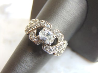 Womens Vintage Estate Sterling Silver CZ Stone Ring