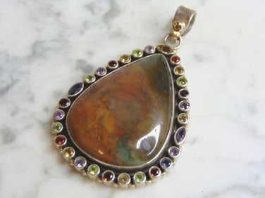 Womens Vintage Sterling Silver Multi Stone Pendant