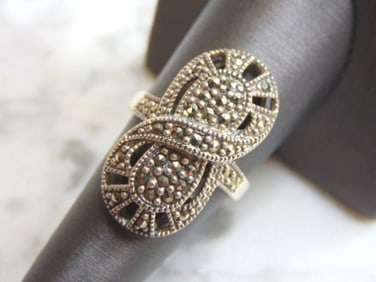 Womens Vintage Estate Sterling Silver Modernist Ring