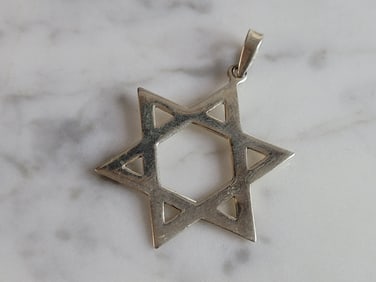 Vintage Estate Sterling Silver Jewish Judaica Star of David Pendant
