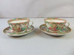 Set of 2 Chinese Rose Scalloped Teacups & Saucers (1 of 6)