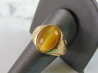 Mens Vintage Estate 14K Yellow Gold Tigers Eye Ring