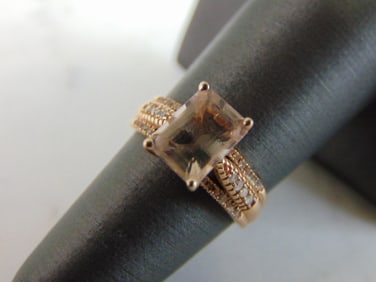 Womens Vintage Estate 14K Rose Gold Quartz Diamond Ring