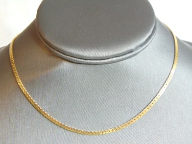 Womens Vintage 14K Gold Herringbone Necklace