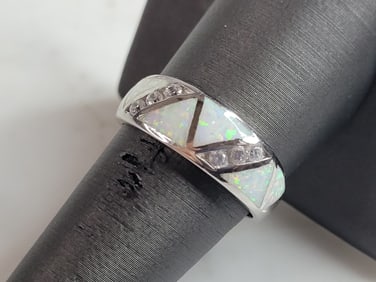 Womens Vintage Estate Sterling Silver Modernist Opal Ring