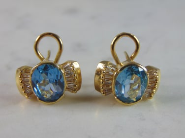 Womens Vintage Estate 14K Yellow Gold Aquamarine Earrings