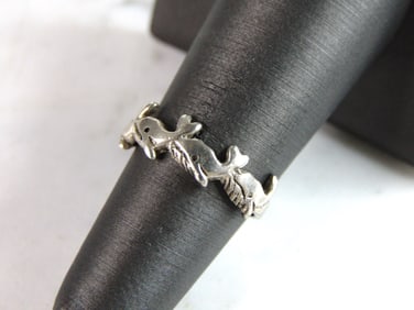 Womens Vintage Estate Sterling Silver Whale Ring