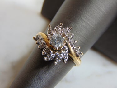 Amazing Womens Vintage 14K Yellow Gold & Diamond Ring