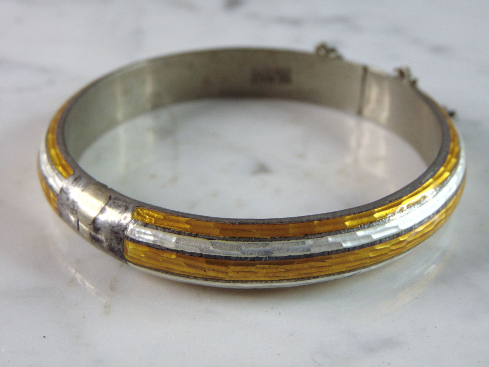 Womens Vintage Estate Sterling Silver Bangle Bracelet (1 of 4)