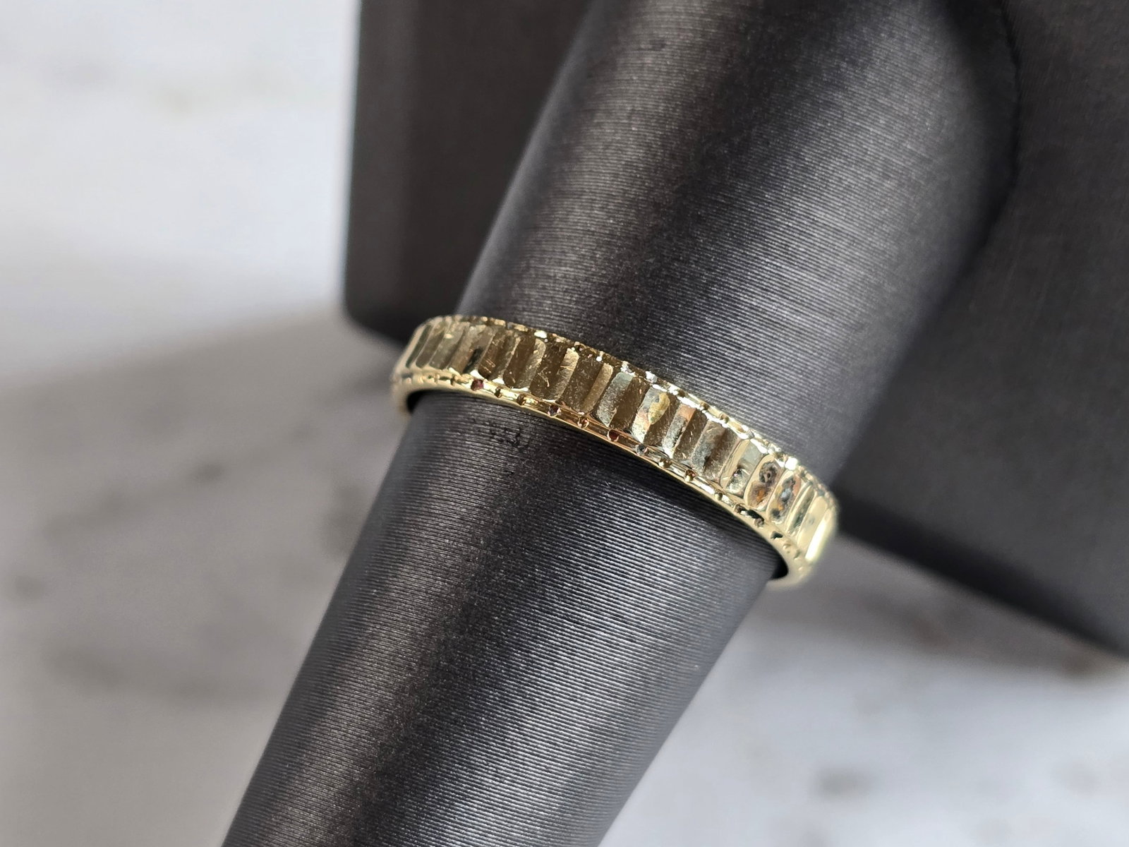 Vintage Estate 14K Gold Wedding Band Ring by Michael Anthony (1 of 4)