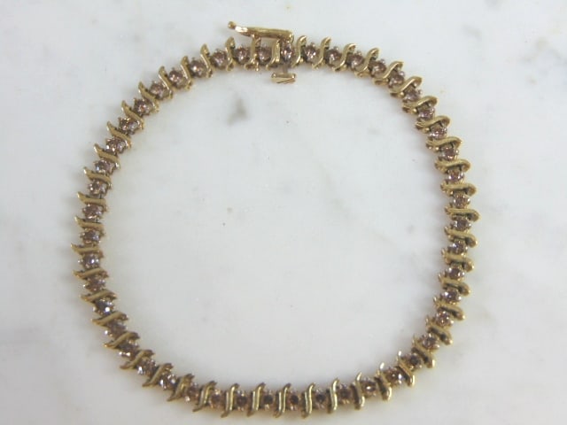Womens Vintage Estate 10K Gold Diamond Tennis Bracelet (1 of 3)