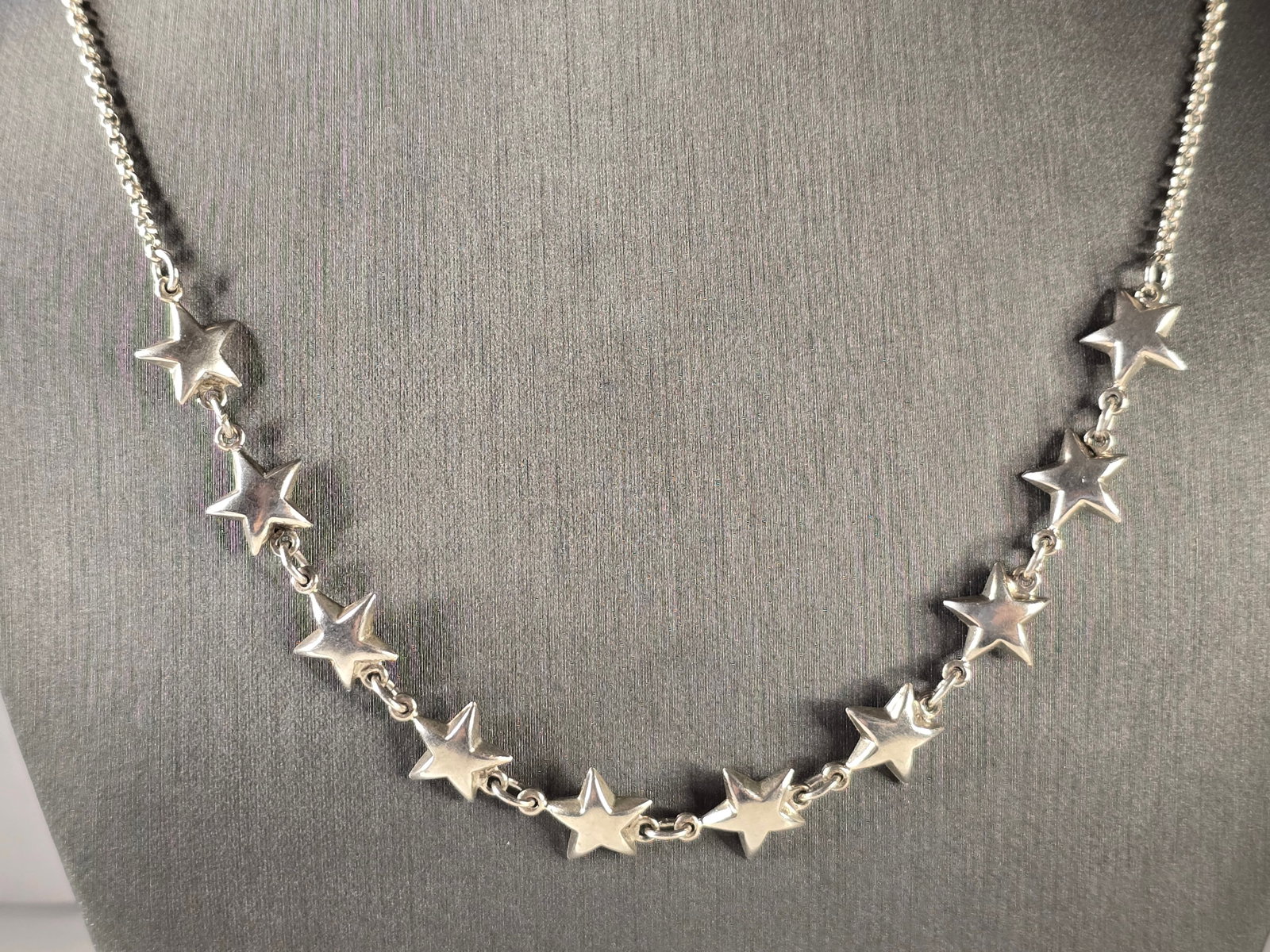 Womens Vintage Estate Sterling Silver Star Necklace (1 of 4)