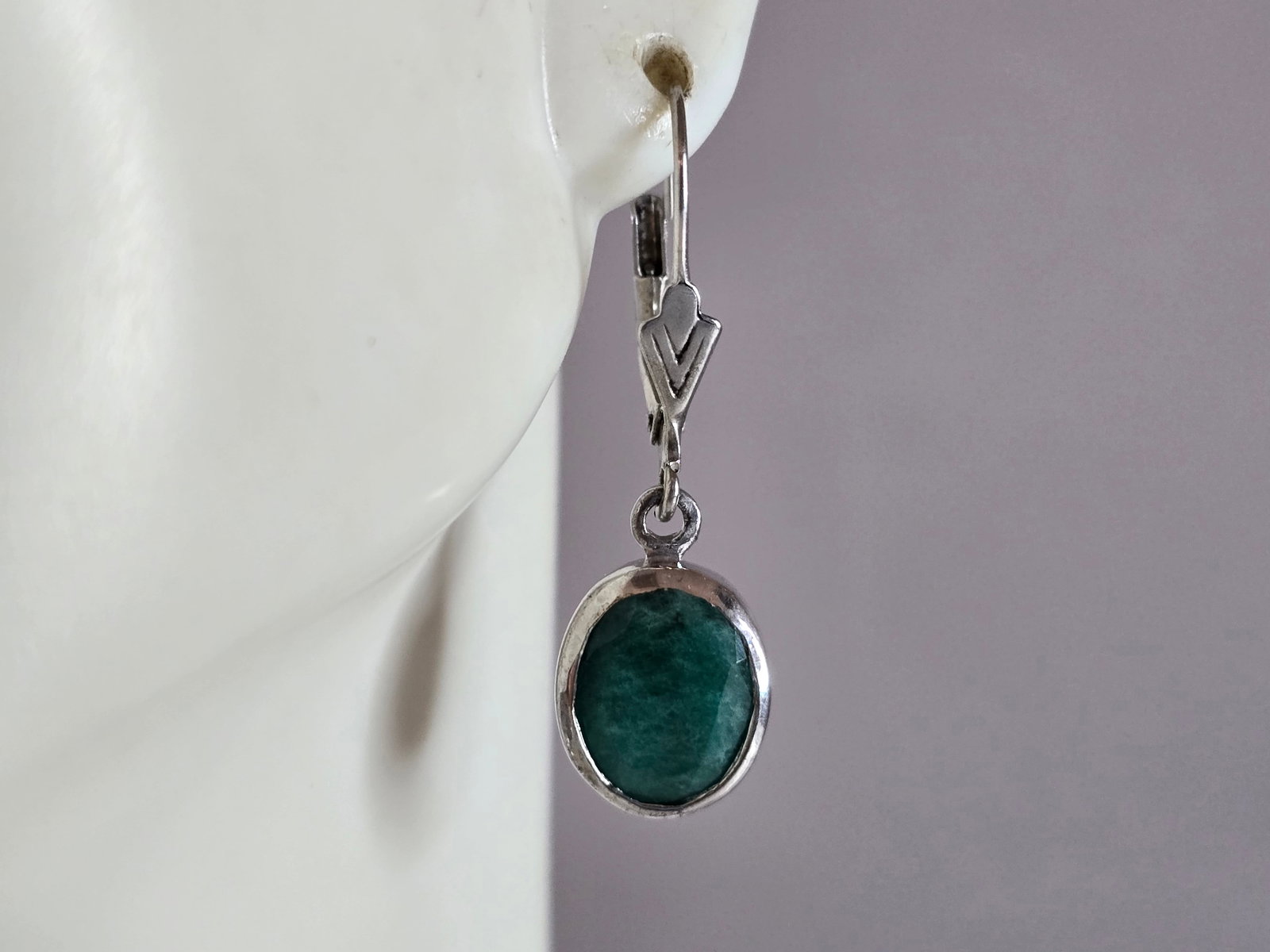 Womens Vintage Estate Sterling Silver Natural Emerald Earrings (1 of 3)