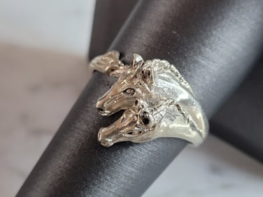 Womens Vintage Estate Sterling Silver Horse Ring