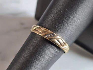 Vintage Estate 10K Yellow Gold Modernist Ring