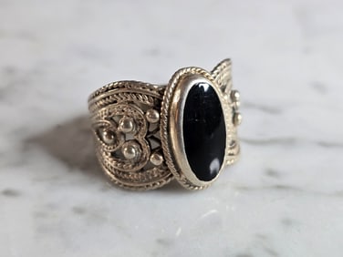 Womens Vintage Estate Sterling Silver Onyx Ring