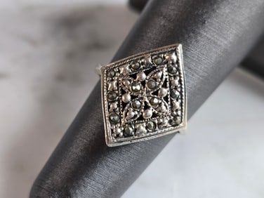 Womens Vintage Estate Sterling Silver Modernist Ring
