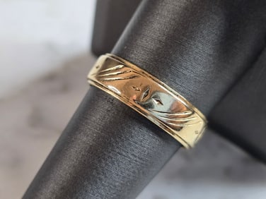 Mens Vintage Estate 14k Yellow Gold Artcarved Wedding Band Ring