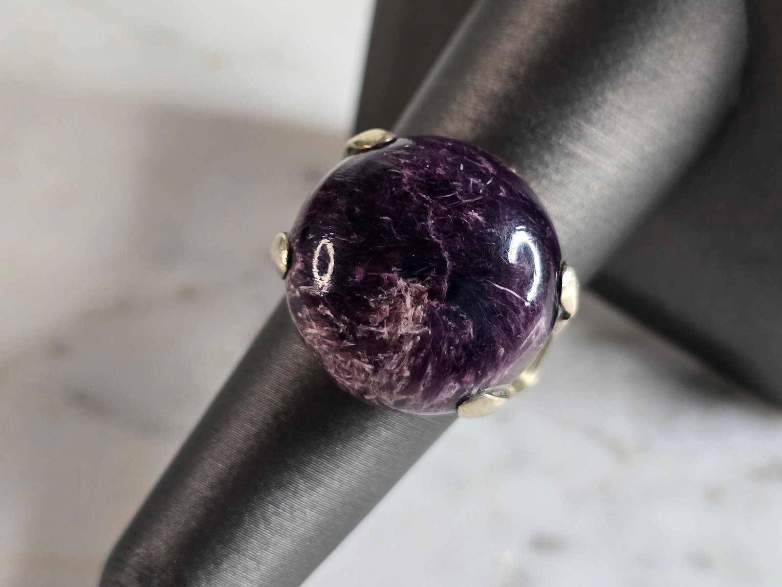 Womens Vintage Estate Sterling Silver Lepidolite ? Amethyst Ring (1 of 5)