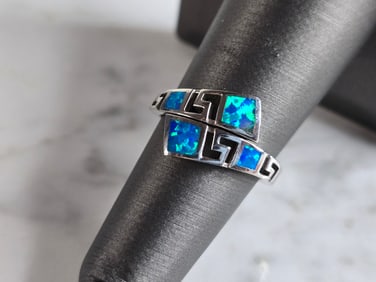 Womens Estate Sterling Silver Modernist Blue Opal Ring