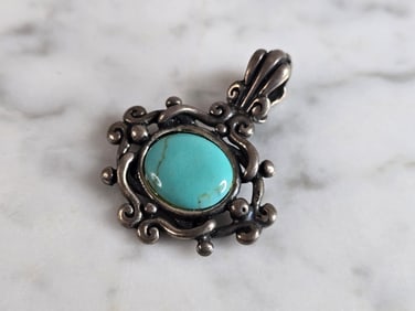 Womens Vintage Estate Sterling Silver Turquoise Pendant