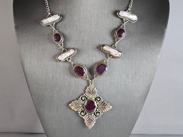 Womens Vintage Estate Sterling Silver Victorian Style Necklace